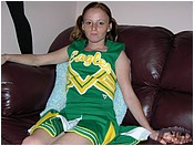 nude cheerleader teen