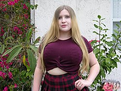 Amateur Big Breasted Girl - Emma from True Amateur Models
