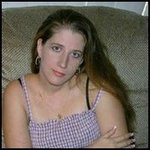 Amateur MILF Next Door Spreads