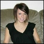 Watch This Amateur Teenager Strip And Spread
