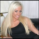 Hot Blonde Amateur Babe Gets Nasty