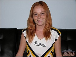 Nude Cheerleader Alyssa Hart