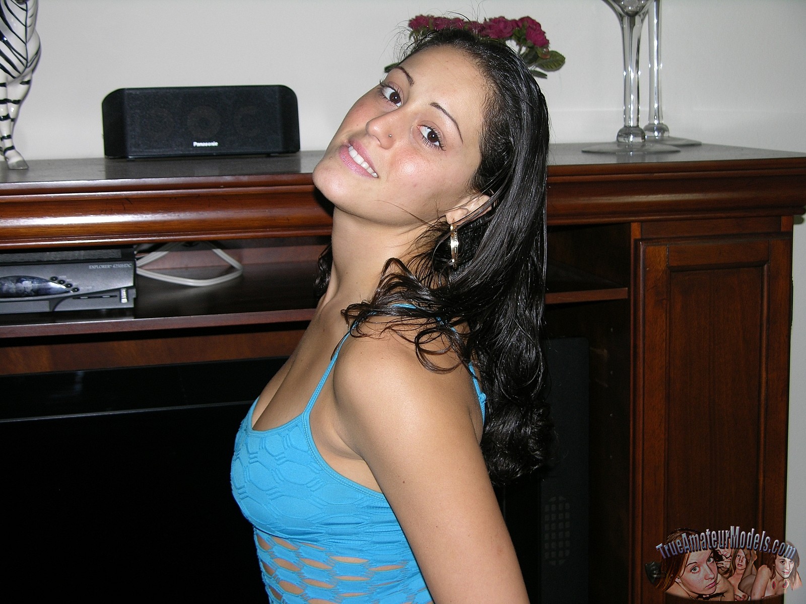 Nude Hispanic Amateur Girl - Melina