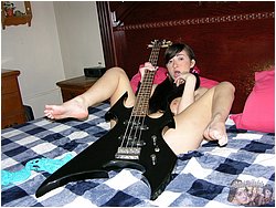 Heavy Metal Rocker Girl Modeling Nude - Tifa Quinn from Trueamateurmodels.com